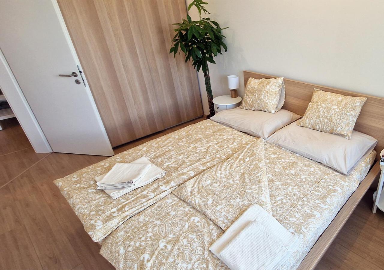 Two Check In -a Apartmán *